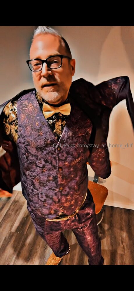 Stay At Home Dilf actrice sexy galerie