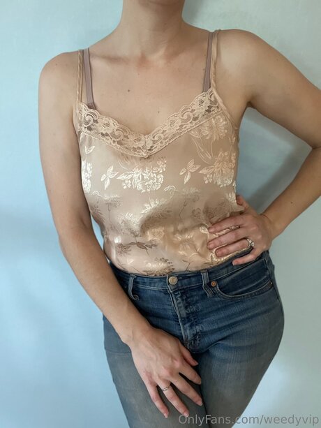 Weedyvip star du porno érotique photos