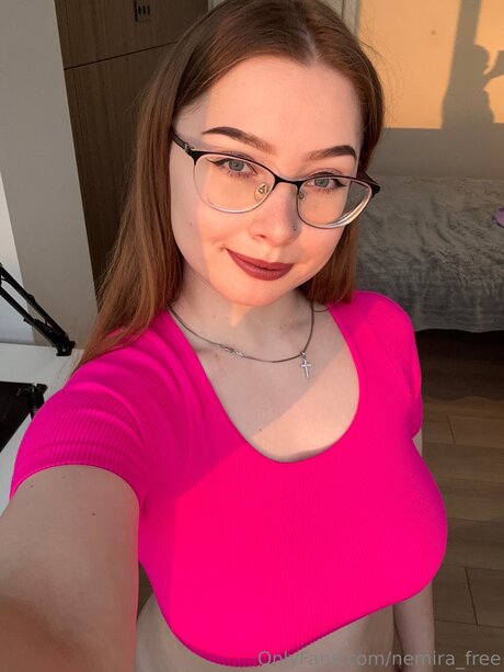 Nemira Free star du porno de haute qualité collection