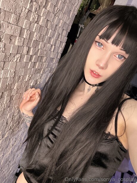 Sonya Cosplay star du porno adulte image