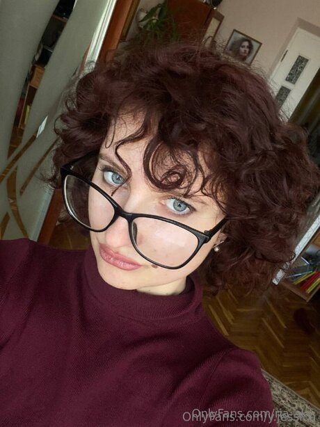 Ria Sky étoile de l'art archive