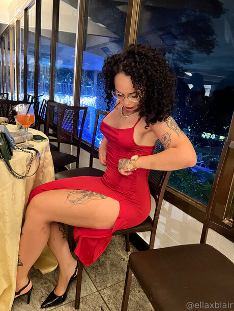 Ellaxblair joli modèle images