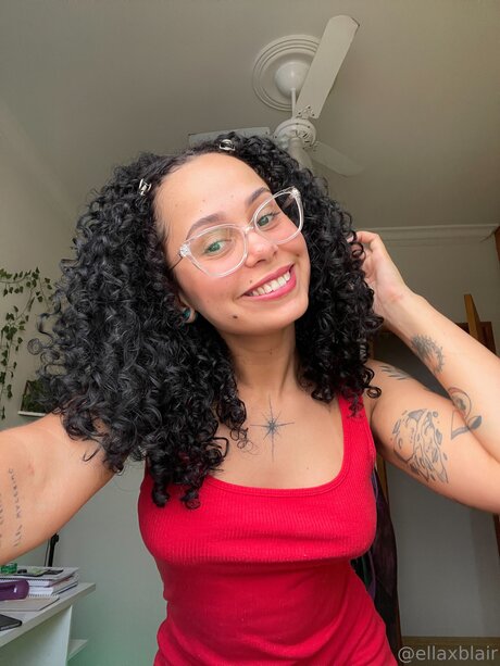 Ellaxblair jolie actrice collection