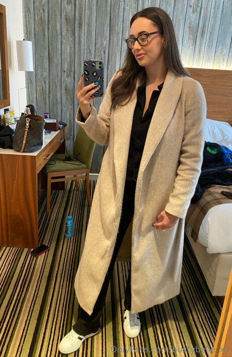 seuls les fans potelés nus hd archive