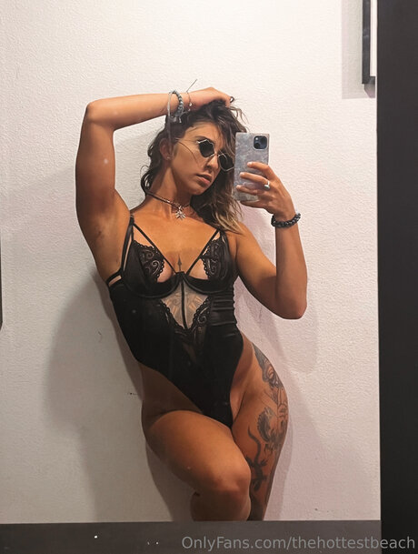 Thehottestbeach étoile nue collection