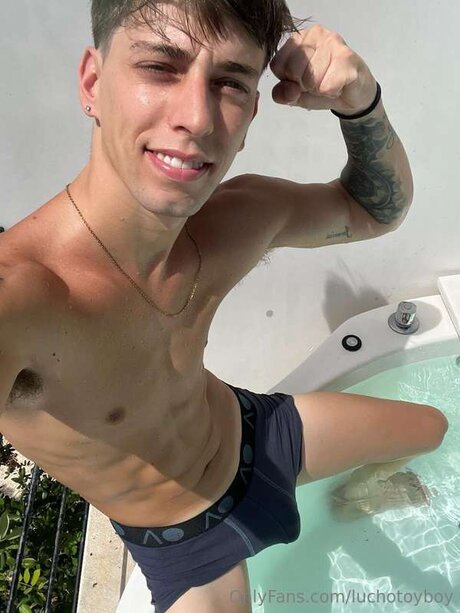 Luchotoyboy art modèle galeries