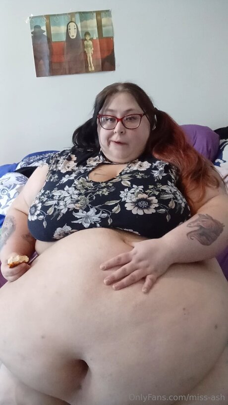 Miss Ash star du porno belle img