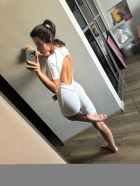 Olivi Star actrice adulte photos