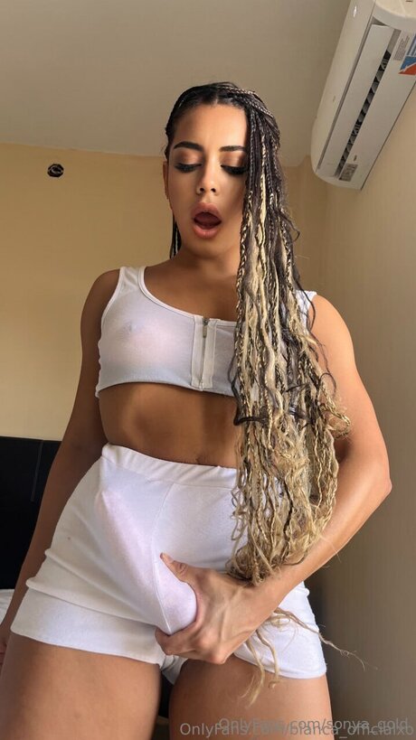 Sonya Gold star du porno gratuit galerie