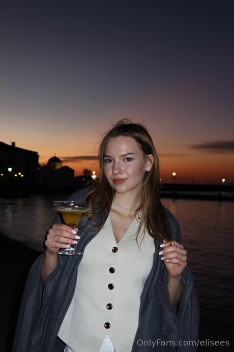 Elisees star du porno xxx collection