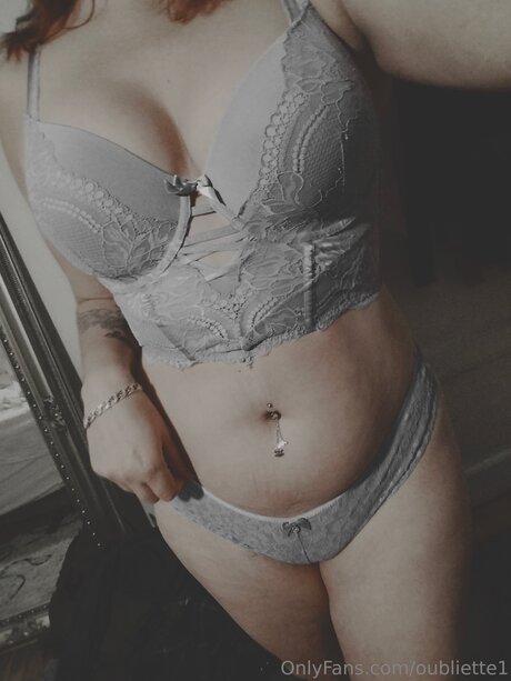 rousse au gros cul onlyfans joli art image