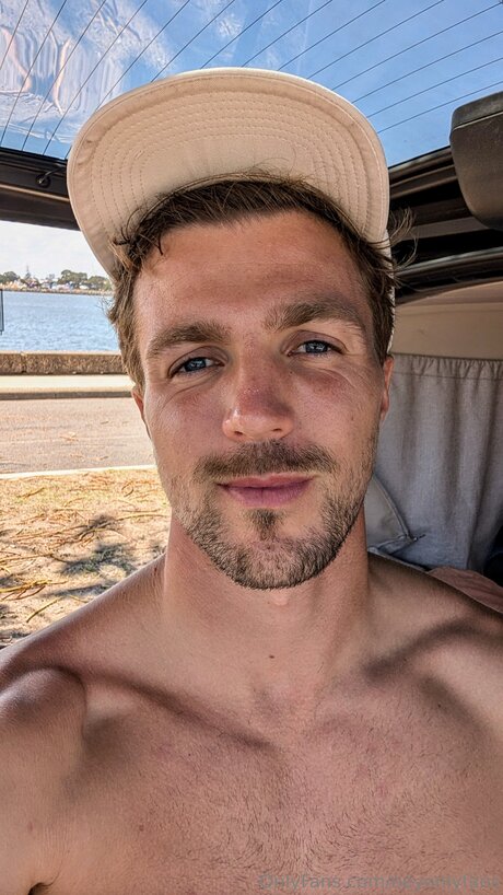 Oeyonlyfans modèle joli archive