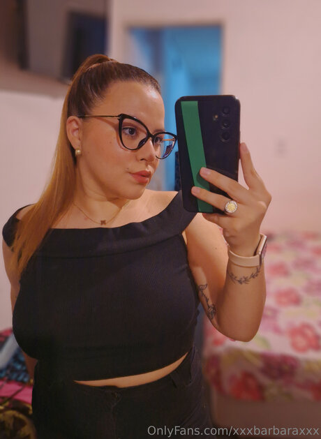 Xxxbarbaraxxx modèle gratuit img