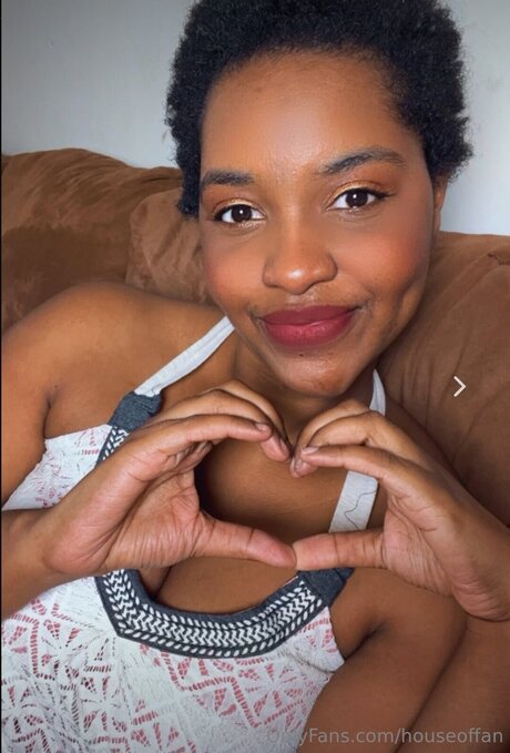 Houseoffan actrice de grande qualité galeries