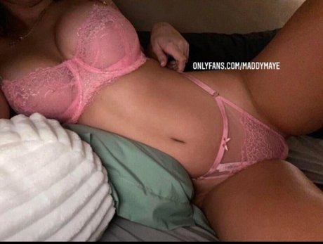 Maddy Maye haut de star du porno images