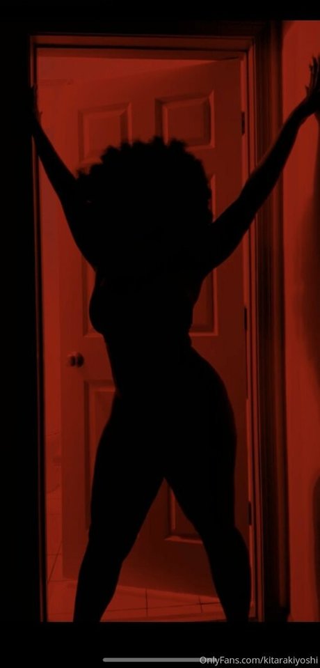 Kitara Kiyoshi star du porno érotique photo