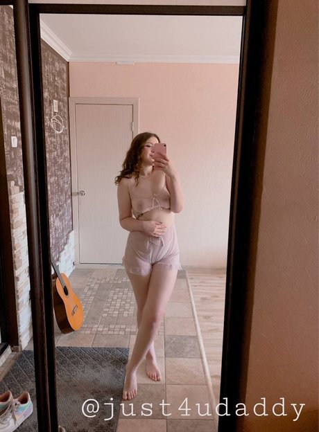 Devo4ka Askorbinka Profilfoto