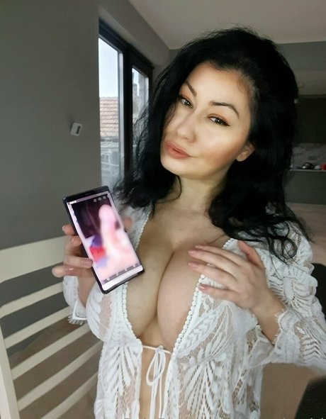 gangbang uniquement pour les fans adulte de haute qualité img