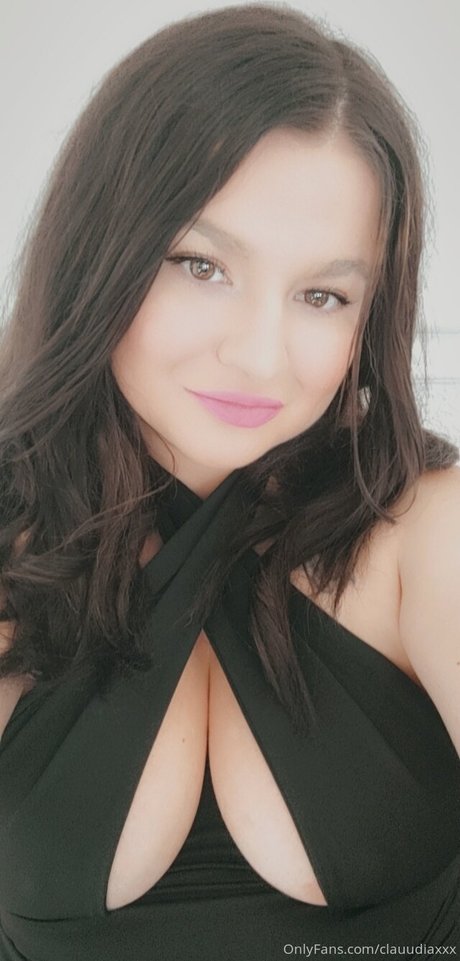 Claudia Lussier joli modèle photo