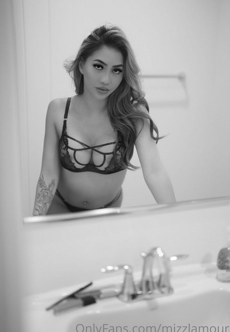 Rosemary Radeva star du porno adulte galeries