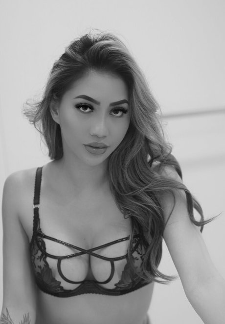 Rosemary Radeva xxx star du porno image