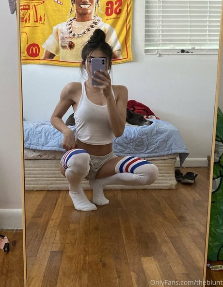 twink poilu onlyfans exclusivité érotique images