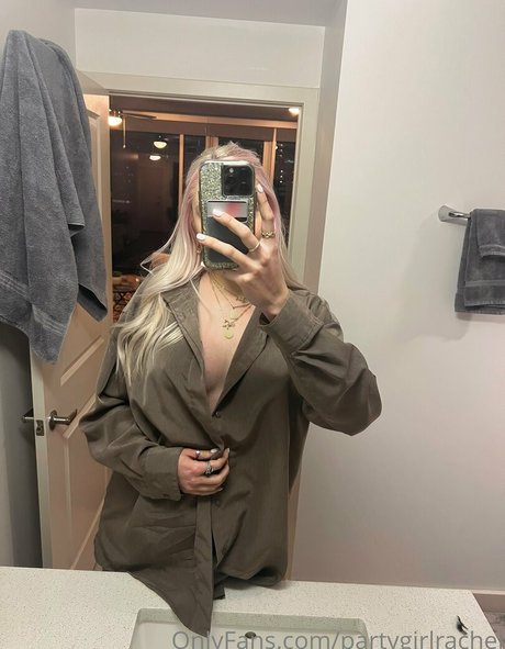 partygirlrachel étoile de l'art galeries