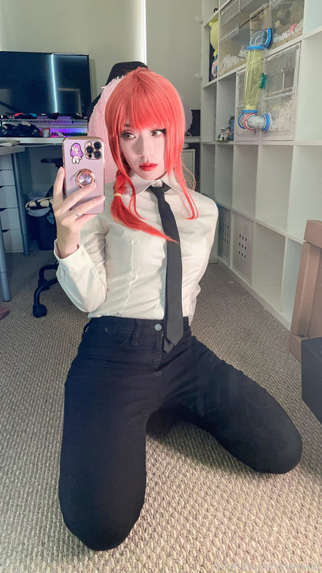 Stella Chuu étoile xxx galerie