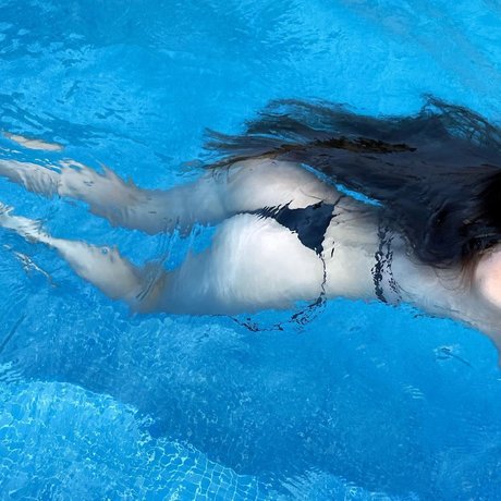 footjob uniquementfans haute qualité parfait image