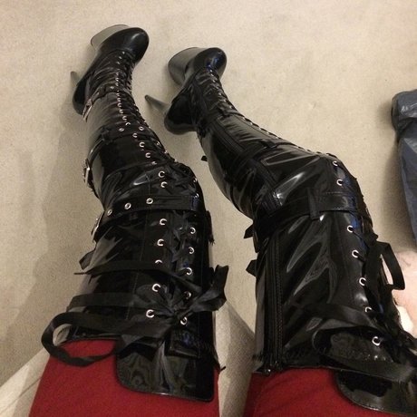 Stephanie Bonham Carter_ modèle xxx des photos