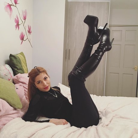 Stephanie Bonham Carter_ belle étoile photo