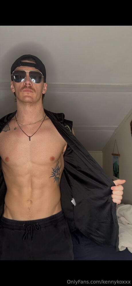 Kennykoxxx star du porno exclusive photo
