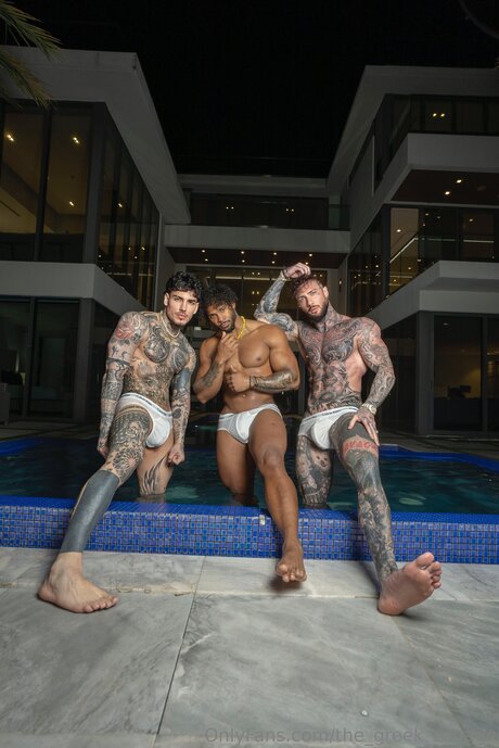 The Greek Savage meilleure actrice photos