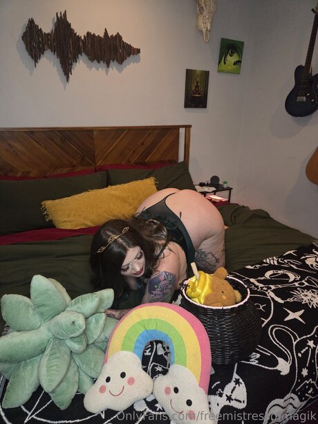 Freemistressofmagik modèle artistique des photos