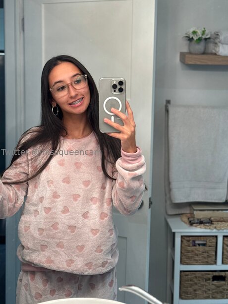 Officiallyraine star du porno adulte photos