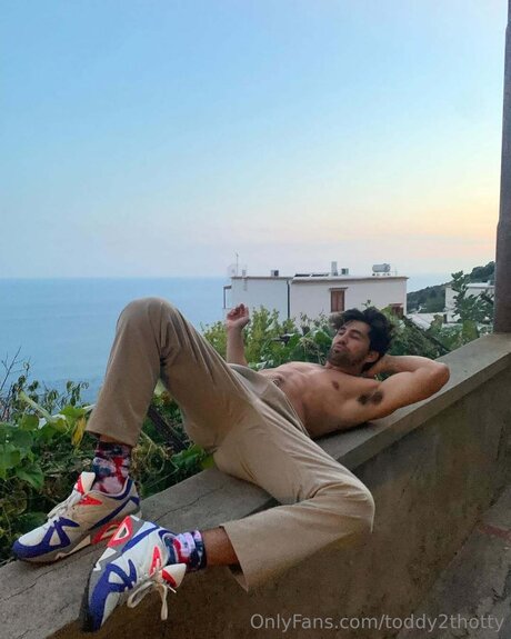 Toddy2thotty actrice exclusive image