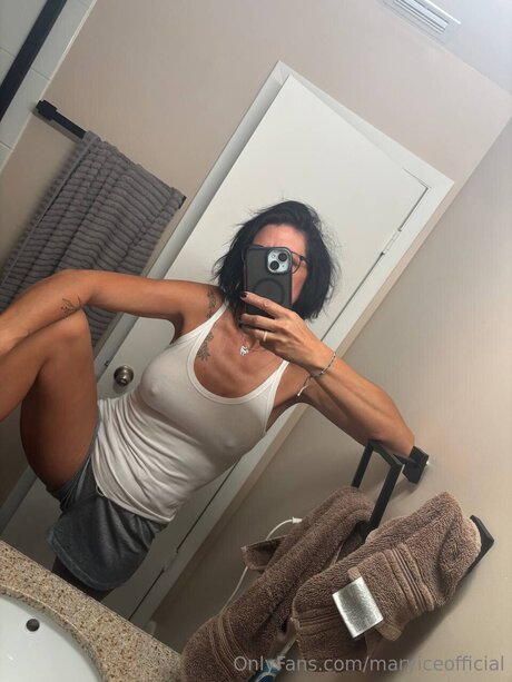 Maryiceofficial actrice nue archive