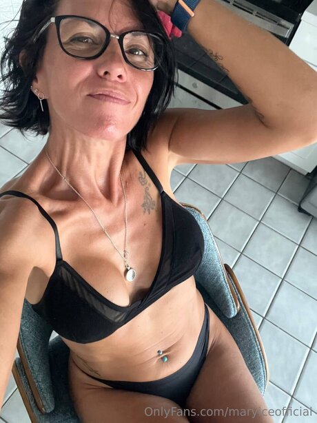 Maryiceofficial star du porno hd archive