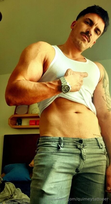 Quimeytattooer star du porno belle image