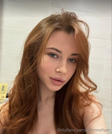 Ellennellson modèle adulte image