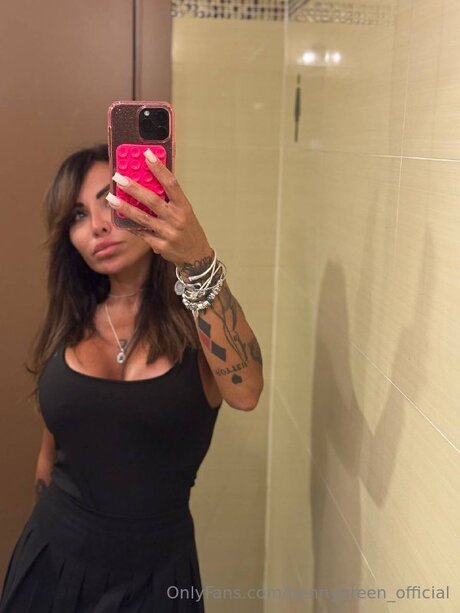 Bennygreen Official mannequin archive