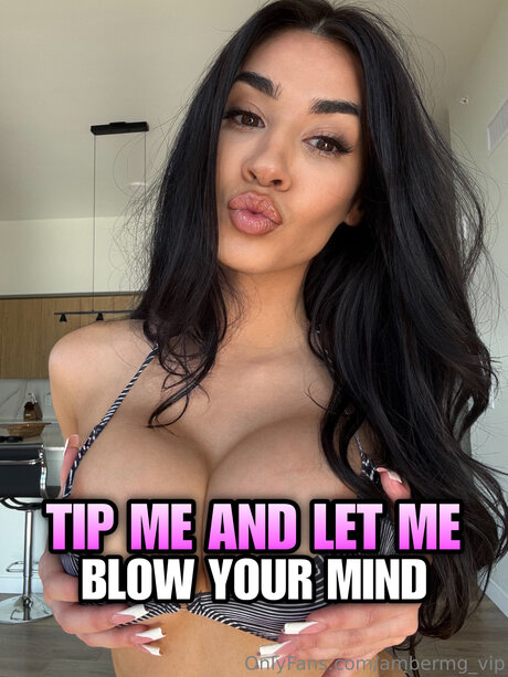 Ambermg Vip star du porno parfaite archive