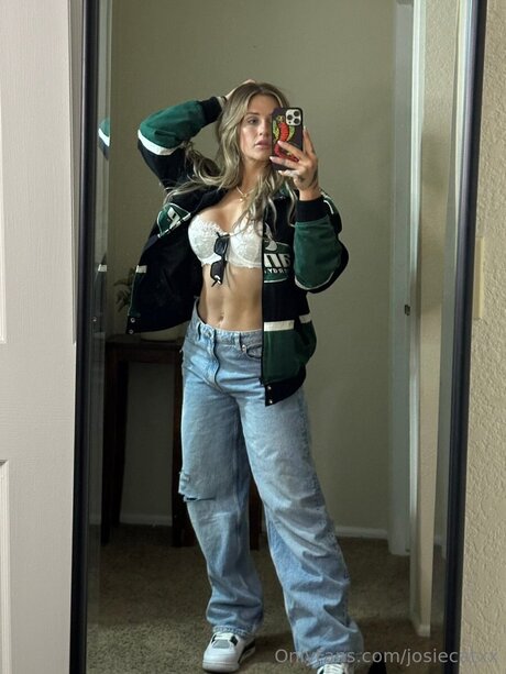 Josiecatxx modèle porno img