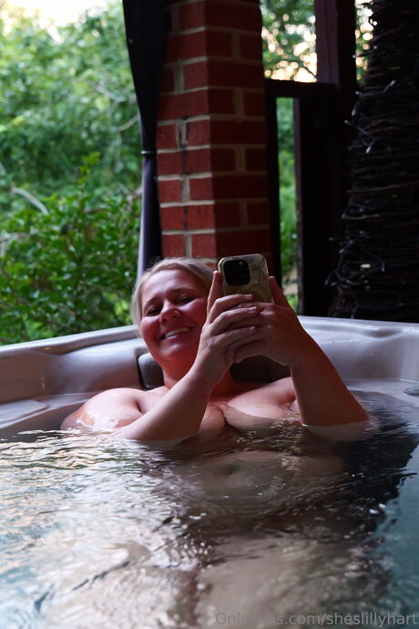 Sheslillyhart actrice hd photo