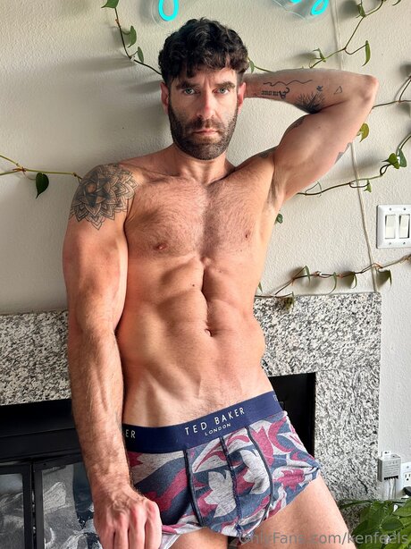 Kenfeels sexe star des photos