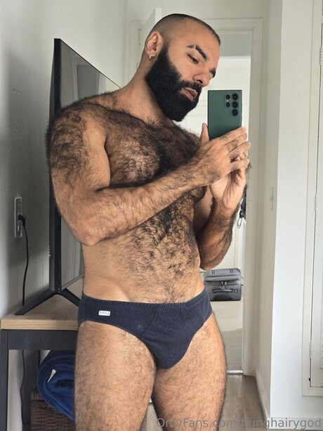 Hunghairygod star du porno hd photo