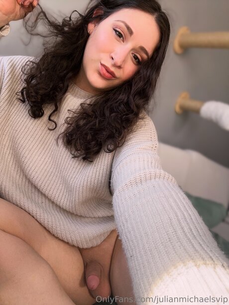 milf masturbation onlyfans plutôt sexy images