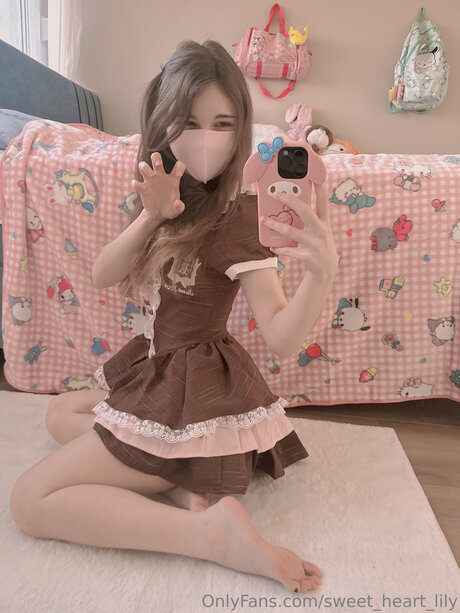 Sweet Heart Lily étoile érotique photos