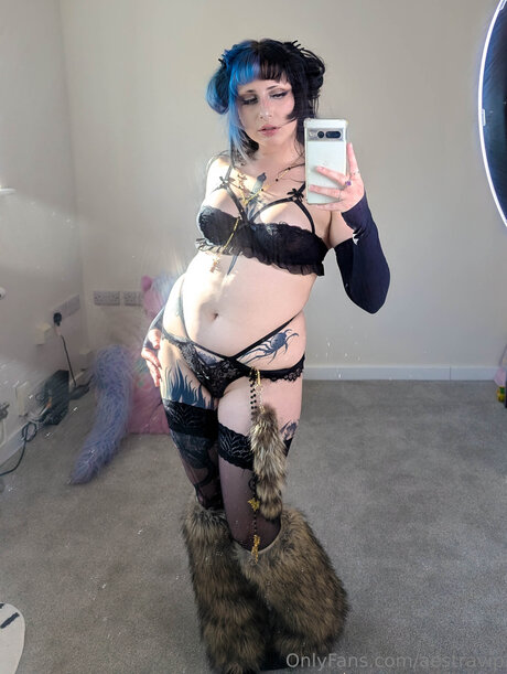 Aestravip star du porno gratuite des photos