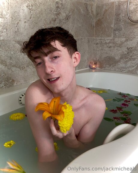 bébé mignon onlyfans adulte en haute qualité image